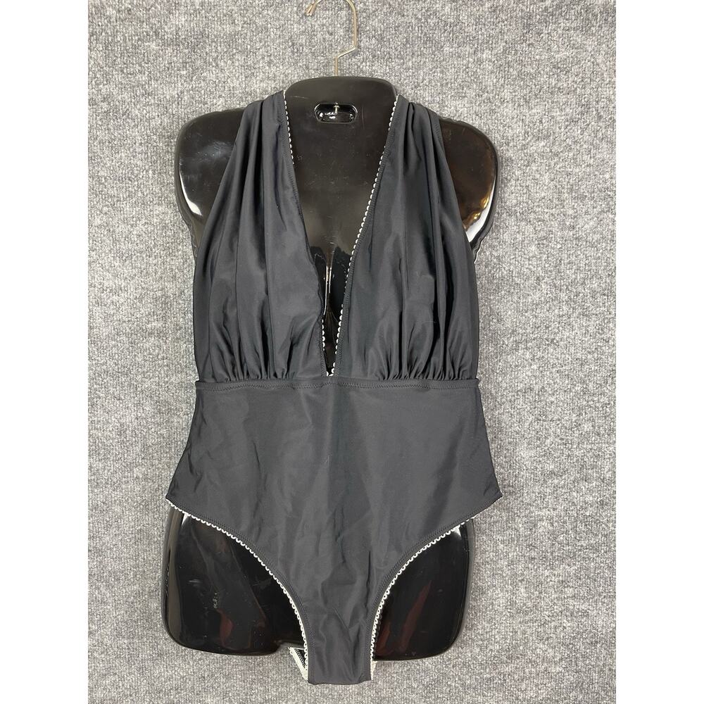 CUPSHE Women's Black One-Piece Swimsuit Halter V Neck Shell White Stitch XL